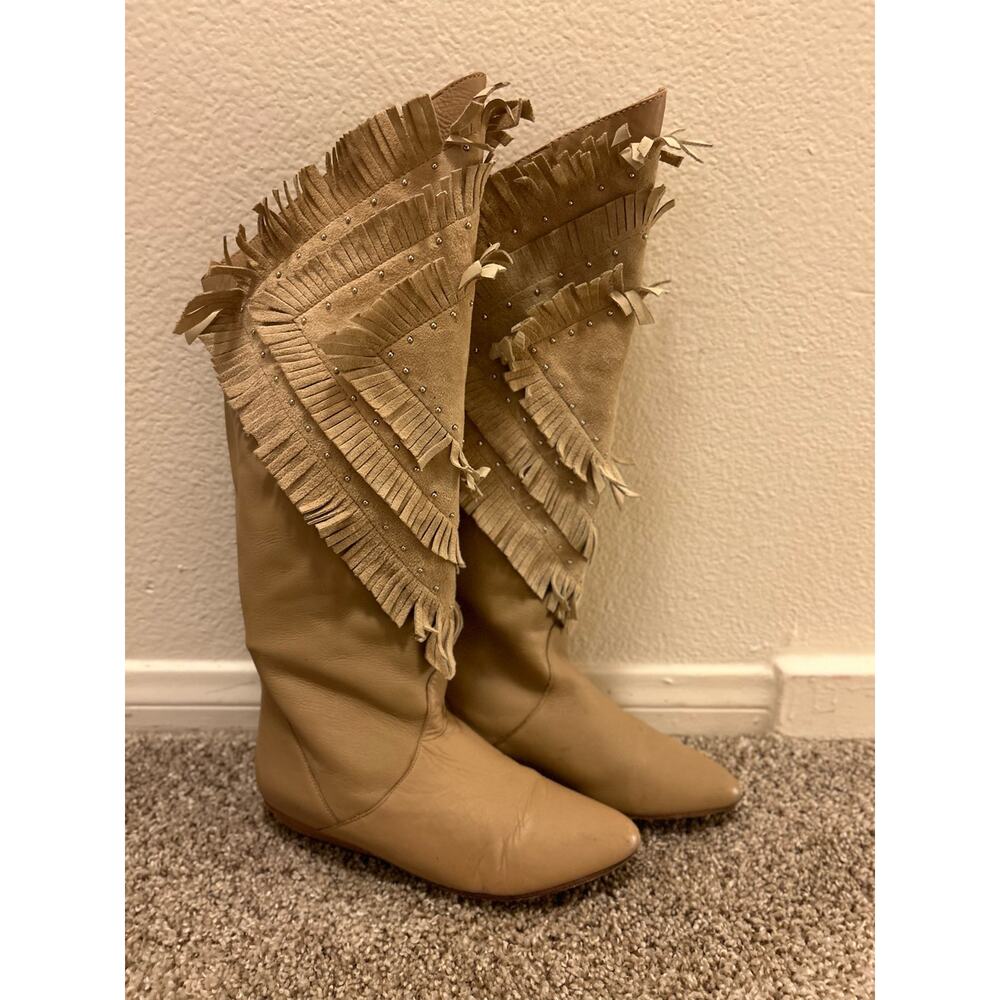 Vtg MIA Leather western Boho Hippie Boots Cream Color, SZ 6